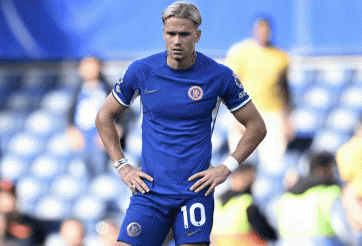 Siêu sao Chelsea bị cấm cửa vì lý do khó đỡ