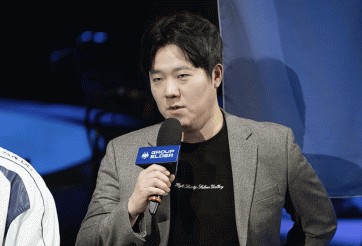 HLV DRX: 'Trận đấu với DNS sẽ rất khó khăn'