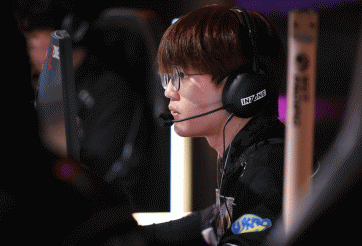 RRQ thất thủ trước PRX, mất vé cuối cùng tới Master Santiago