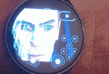 Game thủ chơi Half Life 2 trên ... đồng hồ