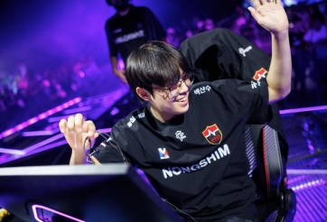 NS hủy diệt M8, vào bán kết nhánh thắng