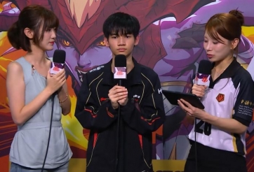 JDG HongQ nói thẳng lý do chọn Hwei trong trận gặp LOUD