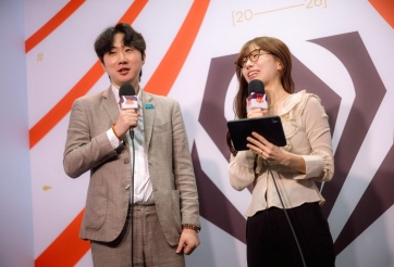 HLV Daeny: 'Để Bin tỏa sáng, 4 tuyển thủ khác phải hỗ trợ'