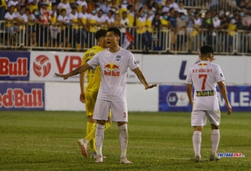 'Cầu thủ không thể thiếu của HAGL' rời Việt Nam, chưa hẹn ngày trở lại