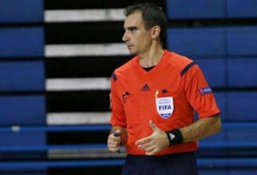 'Trọng tài xuất sắc nhất thế giới' bắt chính trận Việt Nam vs Brazil