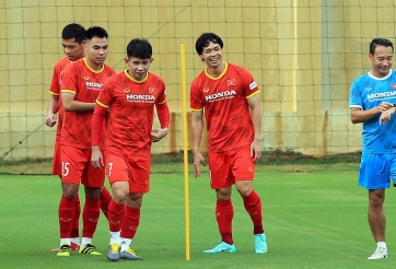 Công Phượng tiếp tục 'nổ súng', ĐT Việt Nam thắng dễ đàn em U22