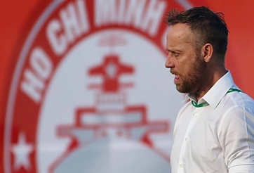 Chia tay tân HLV ĐT Thái Lan, CLB TP.HCM làm điều ‘chưa từng có’