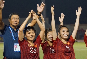 HLV ĐT Việt Nam khen ngợi cầu thủ Việt kiều, 'đánh tiếng' tới VFF?