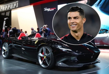 Cristiano Ronaldo tậu siêu xe Ferrari Monza SP2 gần 2 triệu USD