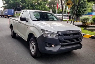 Ra mắt bán tải giá rẻ chỉ 399 triệu đồng, đấu Ford Ranger