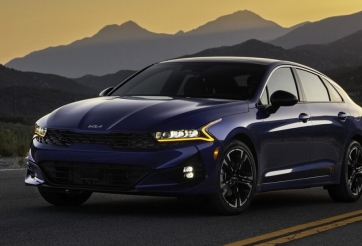 Sedan hạng D giá rẻ, nhiều công nghệ ra mắt, cạnh tranh Toyota Camry