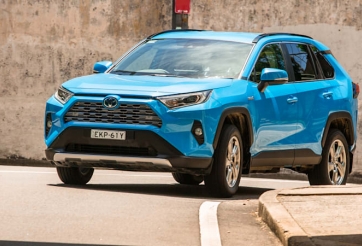 'Siêu phẩm' SUV đẹp long lanh của Toyota sắp mở bán, đe nẹt CX-5, CR-V