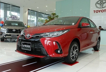 Giá xe Toyota Vios giảm kỷ lục tới 60 triệu đồng, đe nẹt Accent, City