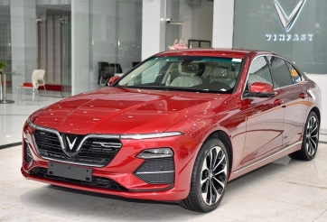 VinFast Lux A2.0 Cao cấp có gì khác biệt so với các phiên bản khác?