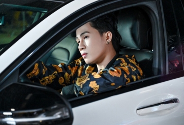 Thu nhập khủng, Jack đang đi ô tô gì?