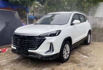 Đối thủ mới của Seltos, Kona xuất hiện tại Việt Nam, giá rẻ bất ngờ