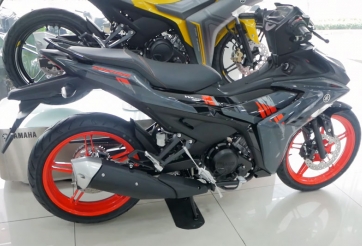 Yamaha Exciter 155 VVA bản giới hạn cực đẹp về đại lý, cạnh tranh Winner X