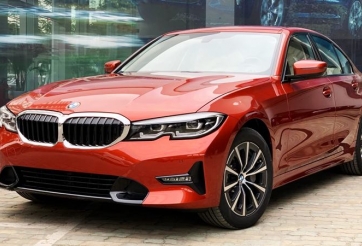 Mẫu sedan giảm giá hơn 200 triệu đồng khiến khách Việt “giật mình”