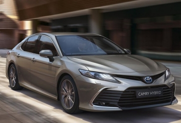 Toyota Camry 2022 sắp ra mắt tại Việt Nam, nhiều nâng cấp đấu Mazda 6