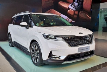 Giá lăn bánh Kia Carnival vừa ra mắt tại Việt Nam: từ 1,3 tỷ đồng
