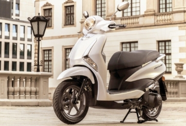 Yamaha ra mắt mẫu xe ga cạnh tranh Vision nhưng giá đắt ngang SH