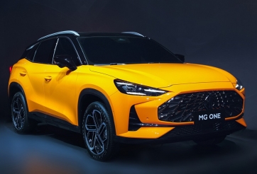 SUV cỡ C siêu đẹp có 3 màn hình 30 inch, giá từ 389 triệu, đe nẹt CR-V, CX-5