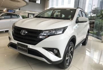 Đối thủ của Mitsubishi Xpander giảm giá mạnh, 'nung nóng' phân khúc MPV