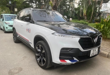 Minh “Nhựa” bán VinFast Lux SA2.0 khi mới chạy được khoảng 6.000 km