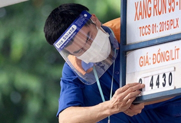 Giá xăng tăng lên mức cao nhất 8 năm qua, vượt ngưỡng 26.000 đồng/lít