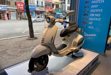 Diện kiến ‘siêu phẩm’ Vespa 946 Christian Dior, giá gần 700 triệu đồng