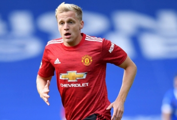 Van de Beek có đang bị 'ruồng bỏ' tại MU?