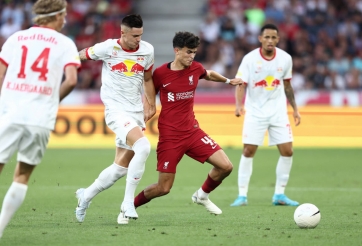 Thua MU đã đành, Liverpool tiếp tục bại trận trước 'kẻ thay thế Ronaldo'