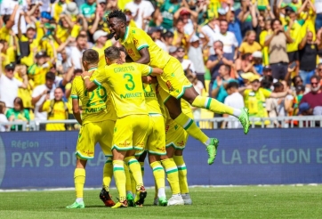 Lật kèo không tưởng trong 6 phút, Nantes giành chiến thắng đầu tiên tại Ligue 1 năm nay