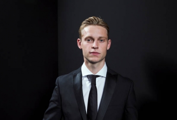 Tin chuyển nhượng 8/9: De Jong cập bến đại gia nước Anh, người thay thế Tuchel lộ diện