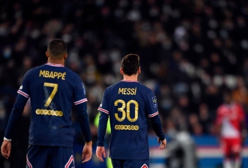 Không thi đấu, Messi vẫn ngầm đưa Mbappe vào 'khuôn phép'