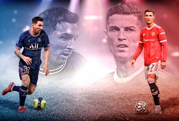 Gợi ý chuyển nhượng Ronaldo: 'Ở lại MU hoặc tái đấu Messi'