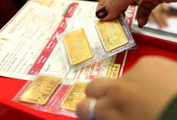 Giá vàng hôm nay 1/4: Xác lập đỉnh lịch sử mới, vượt mốc 3.125 USD/ounce