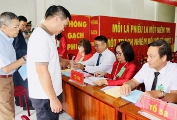 Hơn 93% cử tri cả nước đã đi bầu cử, 5 tỉnh đạt tỉ lệ gần tuyệt đối