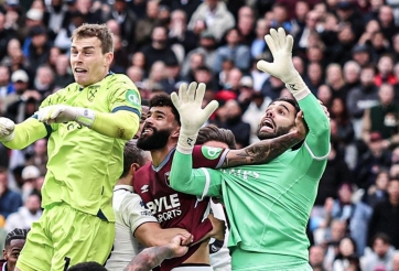 West Ham xem xét gửi khiếu nại lên Premier League vì bàn thua gây tranh cãi