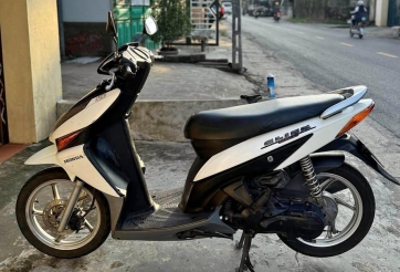 Giá xe Honda Click cũ: Bảng giá theo đời, kinh nghiệm mua