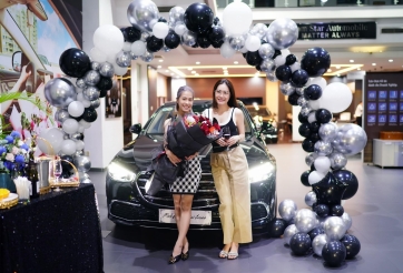 Đoàn Di Băng mua Mercedes-Benz S450 Luxury gần 6 tỷ tặng em gái