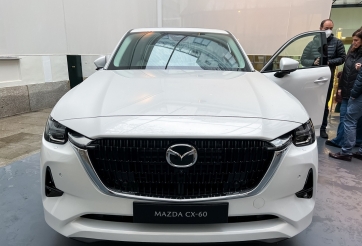 Ngắm thiết kế đẹp long lanh của Mazda CX-60 – đối thủ của Mercedes-Benz GLC