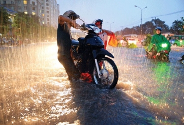 Cách xử lý xe máy không đề nổ được do ngập nước