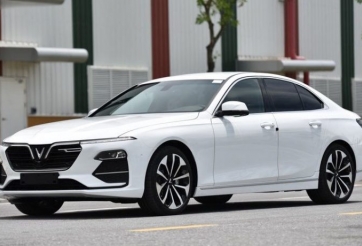 VinFast tiếp tục dành ưu đãi siêu hấp dẫn cho khách mua ô tô Lux và Fadil