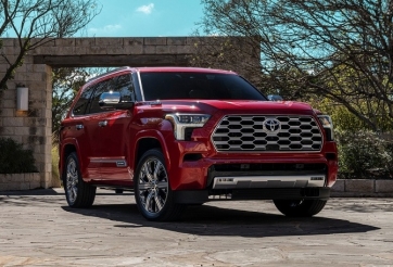 Toyota ra mắt mẫu SUV 7 chỗ mới, thiết kế hầm hố và hiện đại