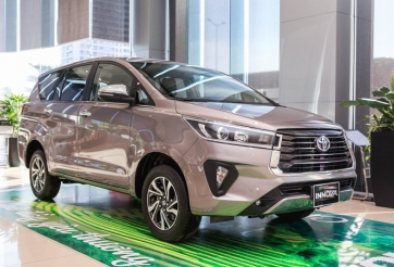 MPV 7 chỗ của Toyota được ưu đãi hấp dẫn, cạnh tranh Mitsubishi Xpander