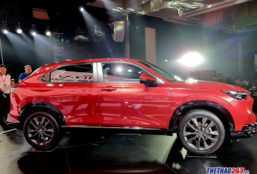 Giá từ 826 triệu đồng, Honda HR-V 2022 có gì đấu Toyota Corolla Cross?