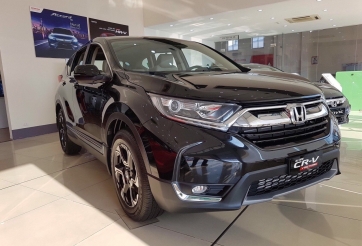 Honda CR-V giảm giá “kịch sàn” tới 120 triệu đồng, quyết đấu CX-5, Tucson