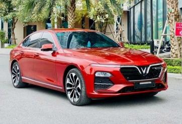 10 ô tô bán chạy nhất Việt Nam tháng 7/2022: VinFast Lux A2.0 bất ngờ góp mặt