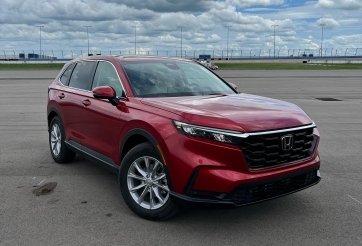 Ảnh thực tế Honda CR-V 2023 sắp ra mắt tại Việt Nam, thiết kế cực ấn tượng